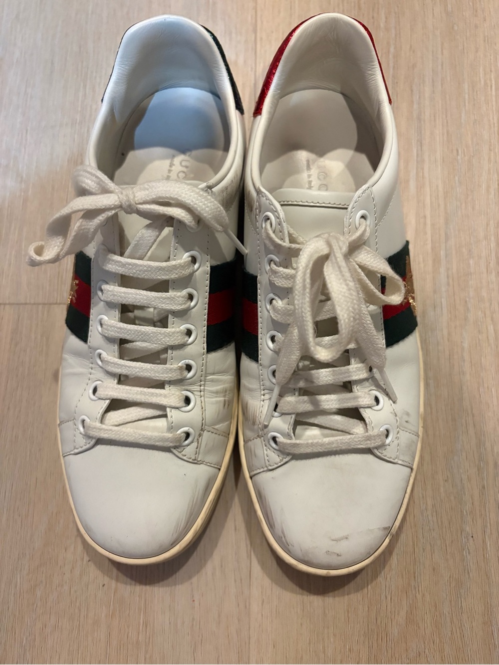 Women's Gucci Ace sneaker with bee size 37/7